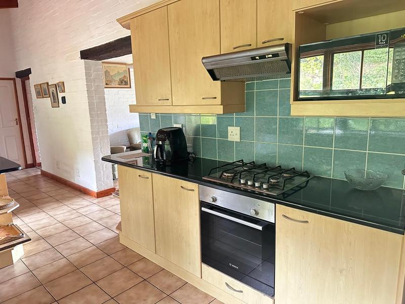 To Let 3 Bedroom Property for Rent in Noordhaven Western Cape